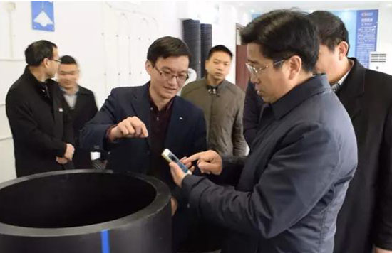 區(qū)領(lǐng)導(dǎo)蒞臨潔潤明確支持企業(yè)發(fā)展